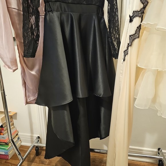 HIGH-LOW SATIN DRESS - Picture 10 of 10